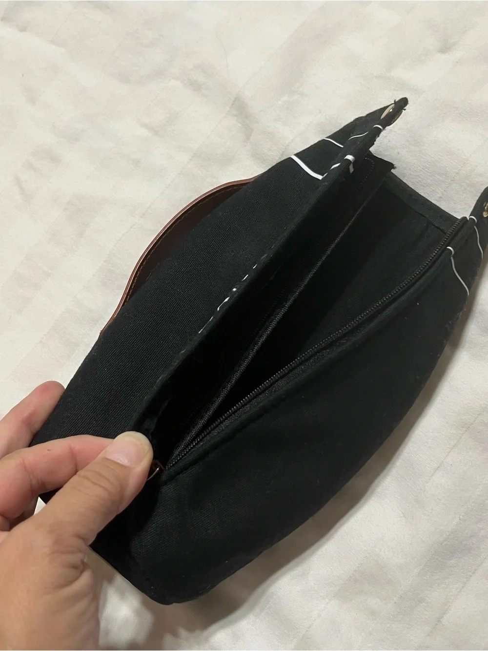 Black Canvas Bottle Carrier with Leather Handle 21-Sup